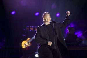 Miguel Bosé vuelve al país con su tour "Estaré 2018" @ Movistar Arena