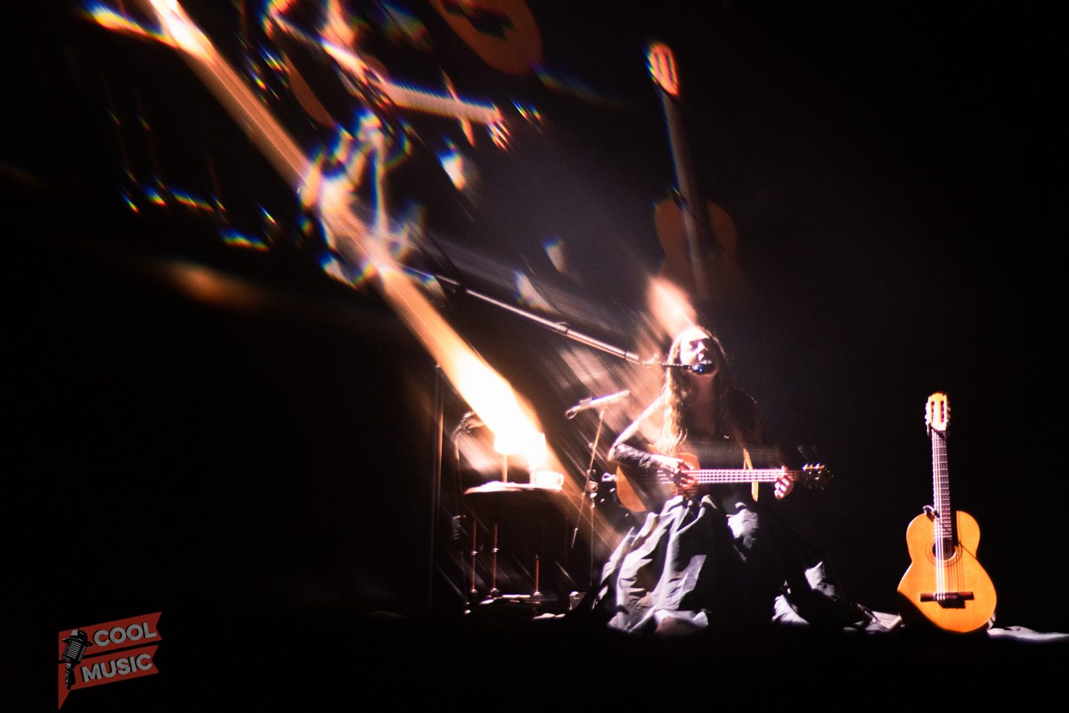 среди исполнить